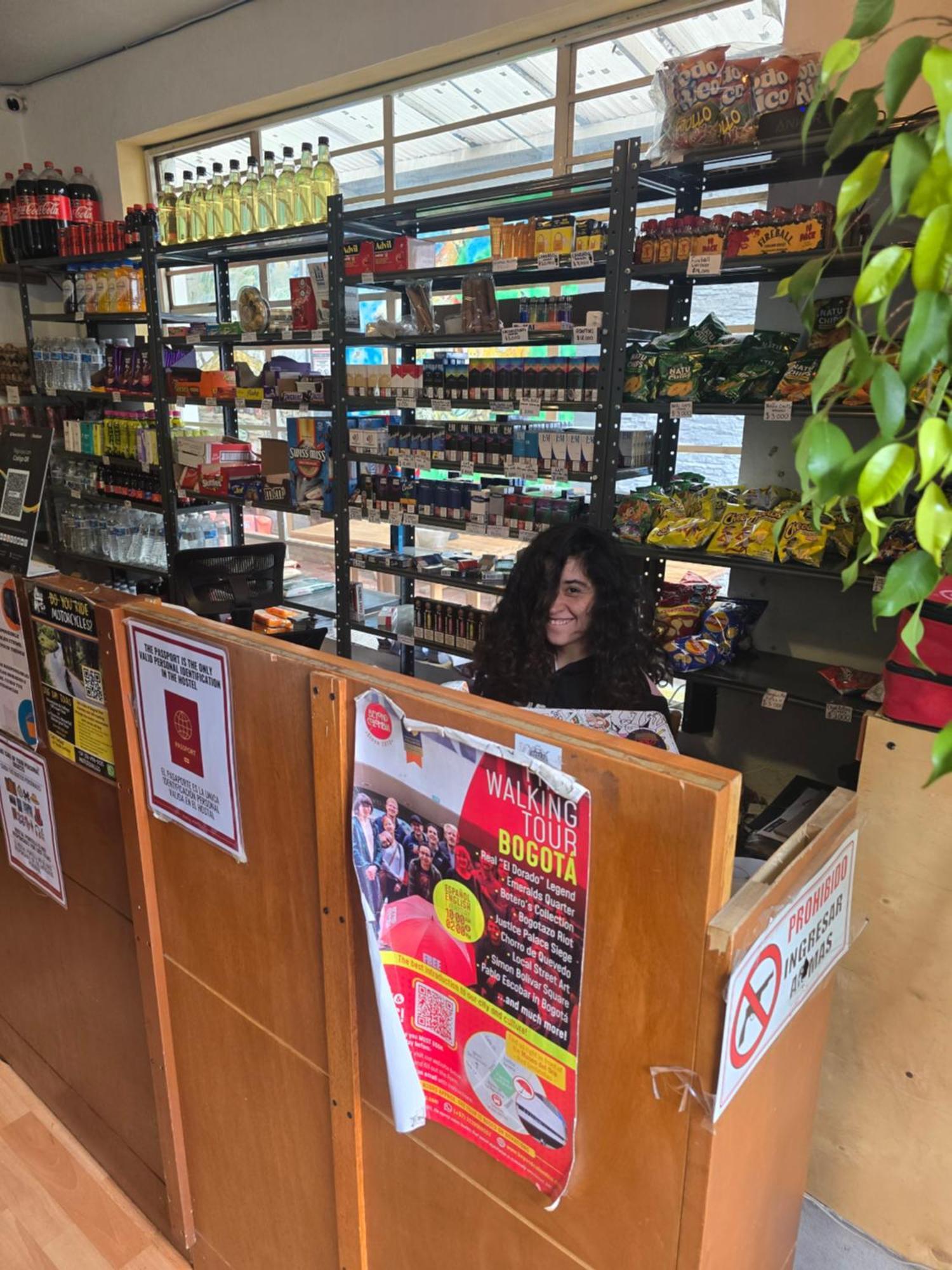 Portelli Hostal Zona G- Para Extranjeros Bogotá Eksteriør billede
